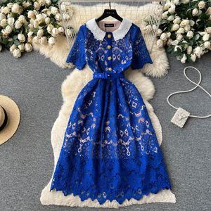 2023 Celebrity Franse vintage stijl jurk zware industrie holle out borduurwerk kanten poppen kraag taille slanke elegante jurk