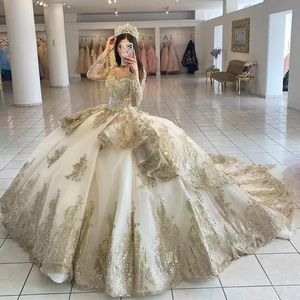 2023 Champagne perlé Quinceanera robes à lacets appliqué à manches longues princesse robe de bal robe de bal mascarade robe GB1108239v
