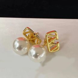 Boucles d'oreilles pendantes en laiton plaqué or de marque classique avec grandes perles, 2023.Cadeaux de fête de mariage Aretes bijoux de créateur valentino