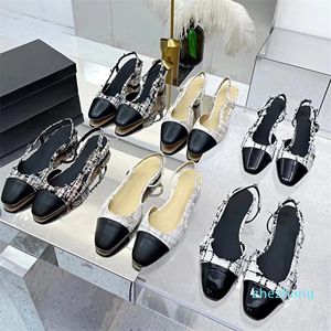 2023-Klassieke designer sandalen Hoge kwaliteit Dames trouwjurk schoenen zomer dikke hakken mode ronde kop slides koeienhuid Platform sexy dame sandaal