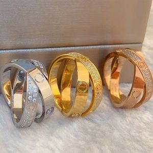 2023 Classic Luxury Crystal Double Ring Dames titanium staal liefde dubbele kleurring hoogwaardige 18k gouden designer ring