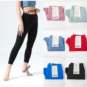 2023 Vêtements LL Taille haute Yoga Femmes Push-up Fiess Leggings Doux Élastique Hanche Lift Pantalon de sport en forme de T Courir Formation Lady 22 Couleurs Lu