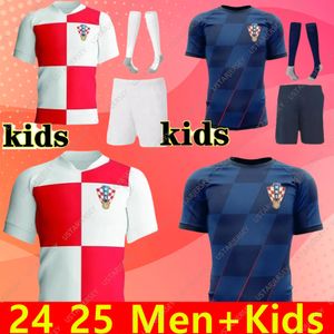 2024 2025 Maillots de football de la Coupe du monde de Croatie MODRIC Équipe nationale MANDZUKIC PERISIC KALINIC 24 Maillot de football de Croatie KOVACIC Rakitic Kramaric Hommes Enfants Kit Uniformes