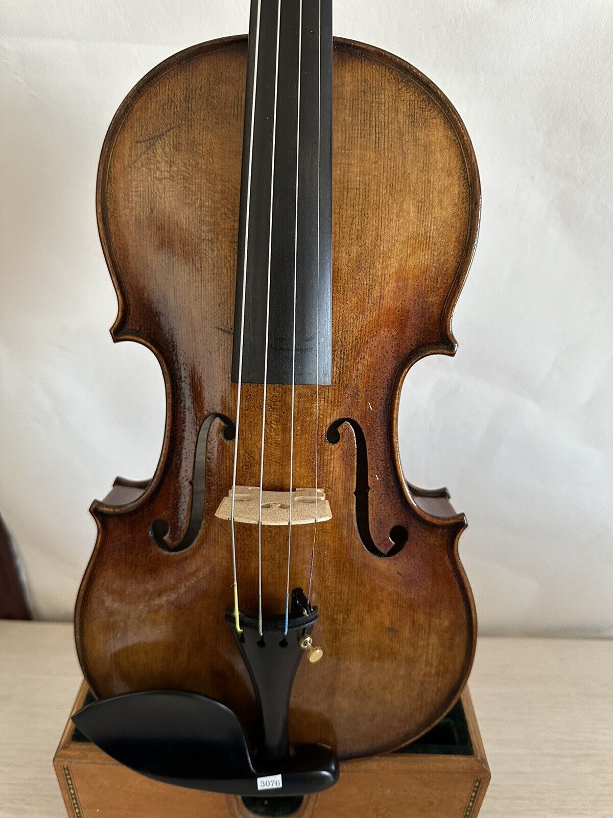 2023 Niestandardowe mistrz skrzypków 4/4 Solid Famed Maple Back Spruce Top Ręka rzeźbiona K3076