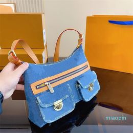 2023-Denim tas designer tas voor mannen vrouwen crossbody body Handtassen Portemonnees Grote Capaciteit Boodschappentas Bakken Reizen Nieuwe Mode Schoudertassen