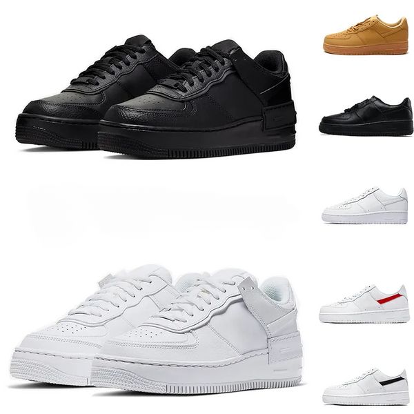 2023 Diseñador af 1 Zapatos para correr Classic Flats air 1s Sneaker AF 07 hombres mujeres Zapatillas de deporte triple blanco universidad rojo negro trigo Hombres Mujeres entrenadores