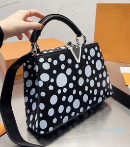 Bolso de diseñador 2023, bolso de mano con estampado de lunares Vintage a la moda para mujer, bolso de mano de un solo hombro Multicolor de gran capacidad para mujer