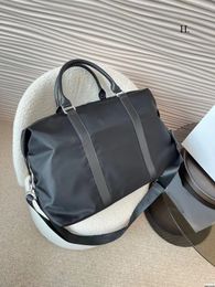 2023 Bolso de diseñador Bolso de mano de alta calidad Bolso de hombro Monedero Mujeres Totes de moda Cruzados Bolsas de perlas de gran capacidad 12