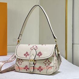 Bolso de diseñador 2023, bolso de mano para mujer, mensajero de compras, bolso de cuero con estampado bordado, Baguette de flores deslumbrantes