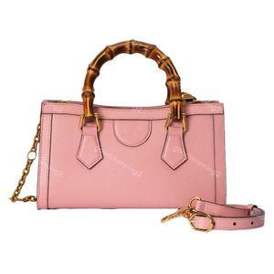 2023 designer sac en bambou qualité originale Totes Bag mode extérieure femmes sac à main sacs à bandoulière hommes affaires sac à main chaîne en métal et bandoulière en cuir