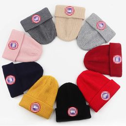 2023 Diseñador Beanie Goose Gorros de punto Jerseys Gorro de lana caliente Sombrero frío Sombreros de invierno Cappello Casquette Skull Caps Casual Alta calidad F55