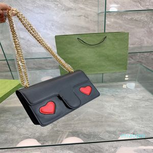 2023-Designer Chains bags sac à main Cross body bag Femme Mode Sacs à bandoulière Fourre-tout Classique fourre-tout Luxuries Portefeuille Cuir Cadenas POCHETTE Soirée Sac à dos