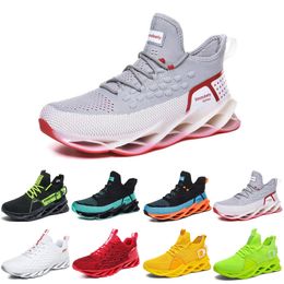 2023 Designer Cushion OG 013 Chaussures de course pour hommes Fashion Fashion Classic Breathable Lightweight Casual Shoe Mens Trainers Sports Sneakers Sneakers Taille 40-45