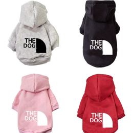 2023 Diseñador Ropa para perros Moda Ropa para mascotas Ropa para perros Perro clásico Fa Pet Cat Suéter Diseñadores de lujo Sudadera con capucha para perros CSG231097-3