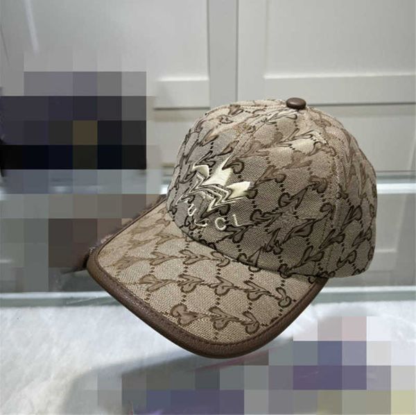 2023 Designer Chapeaux Femmes casquette NOUVELLE Casquette De Camionneur Dernières Couleurs Casquettes De Luxe Designers De Luxe Chapeau De Mode Lettres De Broderie Plage Hawaii Empêcher De Se Prélasser Dans Le Cap 888