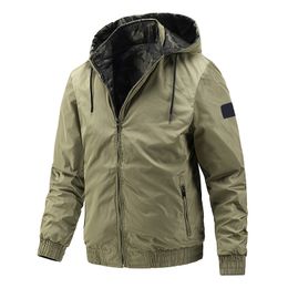 2023 Designer Jacket Hooded Zipper geborduurde letteretiket Winter Ladies Thermal Coat Stijlvolle Trench Trench Coat -liefhebbers Verdikte warme stenen jas
