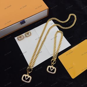 2023 designer jewelry Set Bracelets Earrings Necklaces for women Luxury Designers Bracelet Earring Necklace Gold Gift with box 2308296PE-3