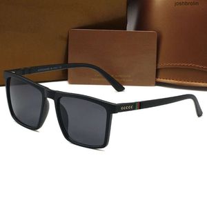 2023 Designer Luxury Men Role Ban Classic Brand Retro Retro Femmes Sunglasses Designer Bands Metal Came Metal Sun Glasses With Box 2024