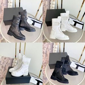 2023 designer luxe pure kleur Martin enkellaarsjes echt leer dames bedrukt patroon outdoor feest ademend ridderlaars dames sexy mode schoenen met halfhoge hak