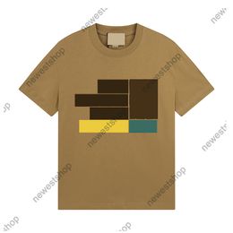 2023 Designer Mens Tees Mens T-Shirts Summer Plus T-shirt Luxury Couleur Lettre imprimé Tshirts COST COLAT COOPERATIF Version Coton Tee Tee