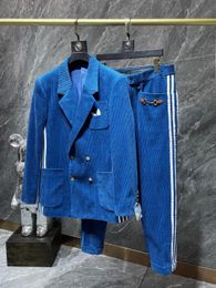 2023 designer Mens Ternos Blazers Roupas luxuosas de estilo ocidental clássico Carta impressão masculina Casaco de cooperação slim fit casual estilo ocidental trouse vestido terno azul