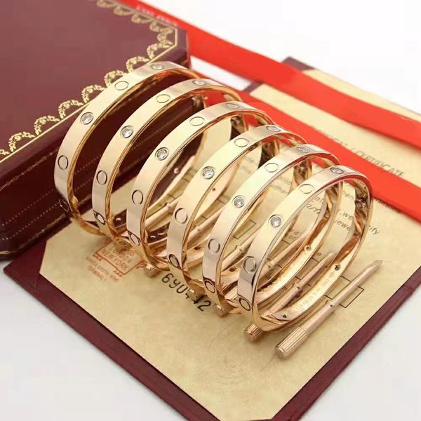 2023 Designer Nail Bangle Bijoux De Luxe Midi Anneaux Pour Femmes Hommes Titane Acier Alliage Plaqué Or Processus Mode Bracelet Accessoires Ne Se Fanent Pas Allergique 16-21