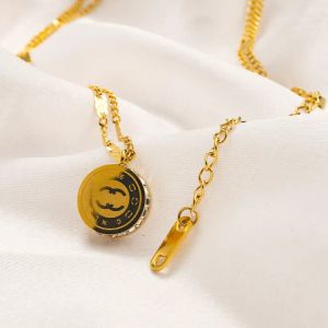 2023 Collares de diseño Colgante redondo de oro Amor de mujer Gargantilla Primavera Estilo bohemio Collar Regalo Joyería al por mayor