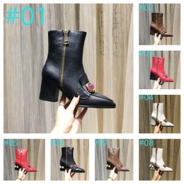 2023 Chaussures de créateurs Matelasse Boot Femmes Bottes de luxe en cuir à lacets Bottines d'hiver Chaussures à fond épais G Bottes de plate-forme en relief taille 35-41