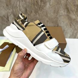 2023 Designer chaussures Sneakers Striped Vintage Sneaker Hommes Femmes Plate-forme Casual Chaussures Saison Shades Flats Baskets Marque Classic Outdoor Shoe