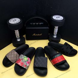 2023 Slippers de deslizamiento de diseñadores Mujeres Geranium Sandals Sandalias de moda Sandalias de moda para hombres y mujeres zapatillas zapatillas Sandalias de diseñador