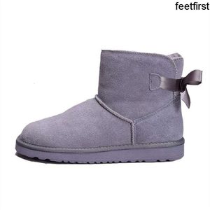 2023 Designer Snow UG Bottes Australiennes Femmes Boot Tasman Bailey Dune Chestnut Boucle d'hiver Fourrure Demi-genou Court Lady Bottes longues en peau de mouton et en laine