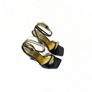 2023 designer string sandaal slipper met dubbele letters sandalen vrouwen slipper mannen slides waterkant dames 35-41 doos en stofzak