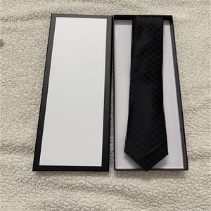 2023 Designer Ties Men Neck Ties Fashion Heren NecTies Letter Afdruk Handgemaakte zakelijke vrijetijds vrijetijdscravat 100% Silk Luxury top met originele doos 888