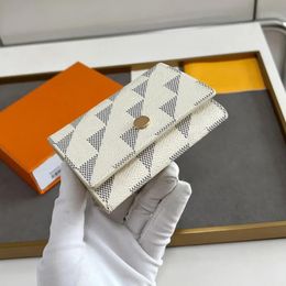 2023 Designer Portefeuille Mode Luxurys Top Qualité Designer Court Femmes Portefeuille Femme Bourse avec boîte d'origine Titulaire de la carte Sac à poussière en cuir Sacs de créateurs pour femmes