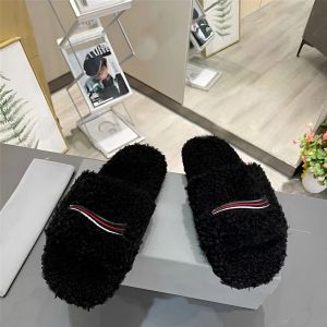 2023 Designer Fourrure d'hiver Fluffy Furry Coton Pantoufles Femmes Pantoufles Dames Laine Diapositives Confortable Fuzzy Girl Flip Flop Slipper taille 35-40