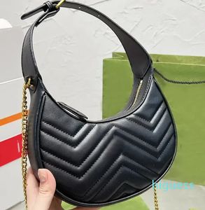 2023 Diseñador Mujeres Marmont Hobo Bolsa de axila Italia Marca Media Luna Piel de becerro Cuero Qulited Crossbody Bolsos Lady Metal Hombro Bolso