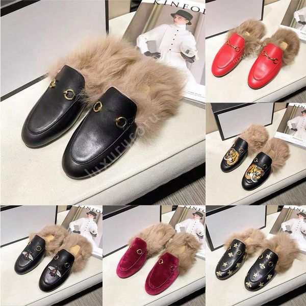 2023 Designer Femmes Prince Town Mocassins En Cuir Demi-Pantoufle Modèle Diapositives Automne Hiver Pantoufles De Laine Chaude Fourrure Classique Boucle En Métal Sandales De Broderie