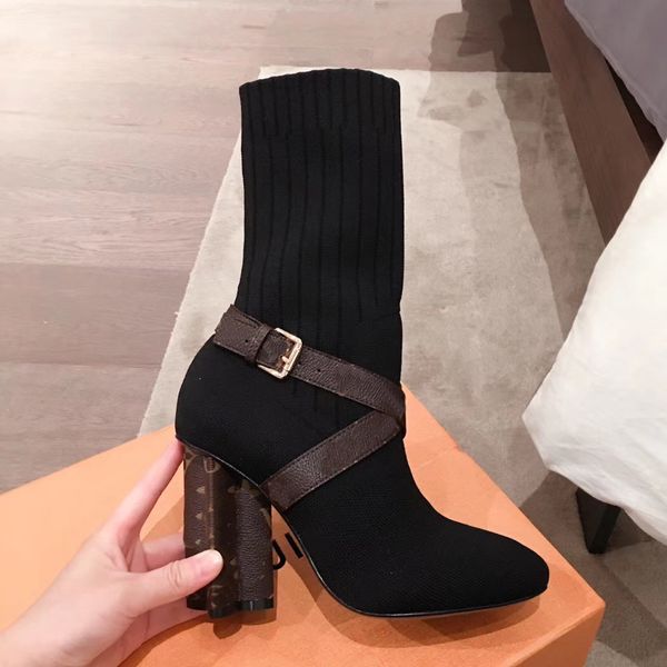 2023 Chaussettes élastiques pour femmes de créateurs Martin Bottes d'hiver en cuir véritable épais talons hauts de luxe boucle de ceinture design mode bottes à talons épais