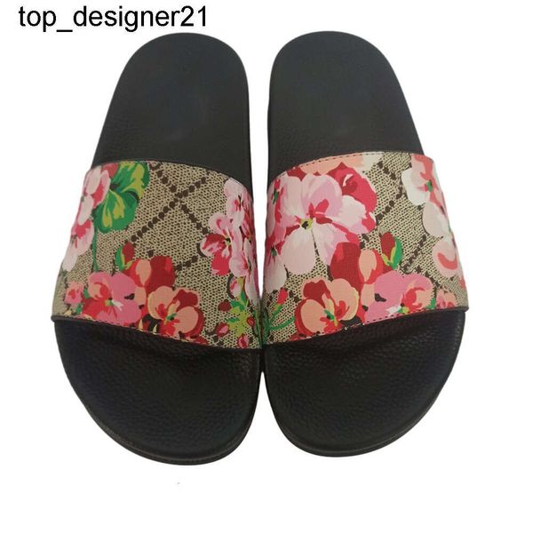 2023 Diseñadores Zapatillas Hombres Mujeres Diapositivas florales Pisos Plataforma Sandalias Brocado de goma Diapositivas Mulas Chanclas Zapatos de playa Mocasines para mujer gratis