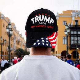 2023 Donald Trump 2024 Sombrero Camuflaje EE. UU. Bandera Sombreros de béisbol Kag Make America Great Again Presidente Maga Camo Bordado Drop Cap