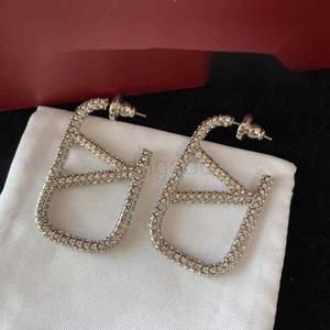 2023 oorbellen ontwerper voor dames stud luxe goud hartvorm parel kristal goud dubbele v letter 925S zilveren sieraden classicfhvi