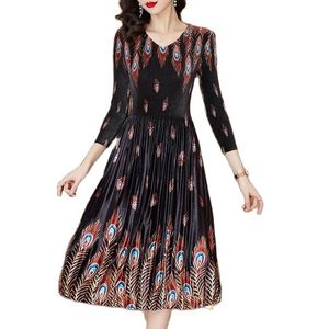 2023 Élégant Graphique Velours Robes Noires Automne Hiver Femmes Designer Manches Longues Vacances Fête Midi Robe Plissée Plus Taille Bureau Dame Col En V Slim A-Line Robes