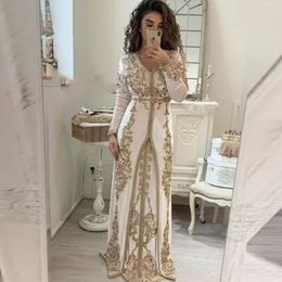 2023 Elegante marfil marroquí Kaftan Vestidos de noche musulmanes Apliques de manga larga Partido dubai de Arabia Saudita Dubai Gow 321s