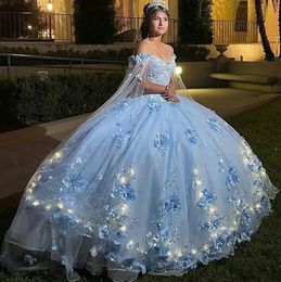 2023 Elegant Light Blue Handmade Flowers Ball Gown Quinceanera Dresses With Cape Off The Shoulder Lace Appliques Vestido De 15