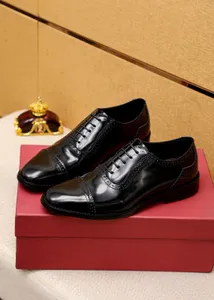 2023 Elegant Mens Dress Shoes Formele echte lederen flats mannen Classic Brand Designer Suit trouwfeest Oxford schoenen maat 38-45