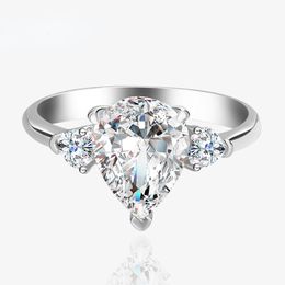 2023 Europese en Amerikaanse ijsbloem gesneden waterdruppel Peerring 7 * 9mm Diamantring Klassieke ring Vrouw 925 Sterling zilver
