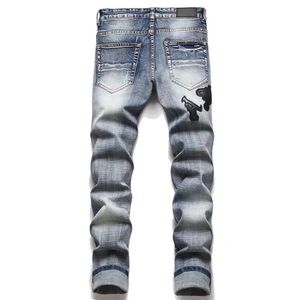 2023 Jeans pour hommes européens et américains Designer Jeans déchirés Hip-Hop High Street Marque de mode Cyclisme Moto Broderie Pantalon crayon mince ajusté