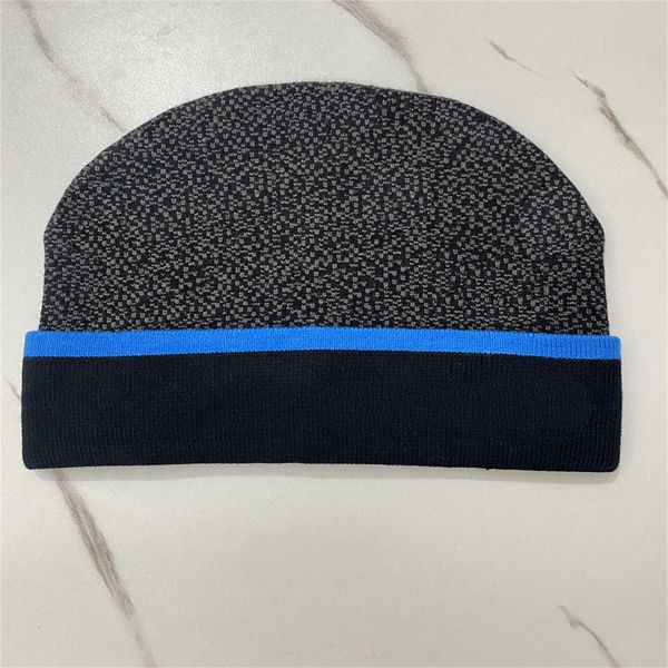 2023 Diseñador clásico europeo Otoño Invierno Estilo caliente Gorros Sombreros Hombres y mujeres Moda Universal Gorro de punto Lana de otoño Gorros de cráneo cálidos al aire libre