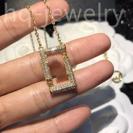 2023 exquis International luxe serrure pendentif collier mode femmes 18k plaqué or bijoux sélectionné Gift8888