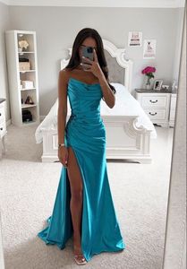 2023 Fabulous Silk Satin Long Prom Dresses Split Evening Party Jurrens Eeuwjurk met spleet afstuderen Homecoming jurk strapless